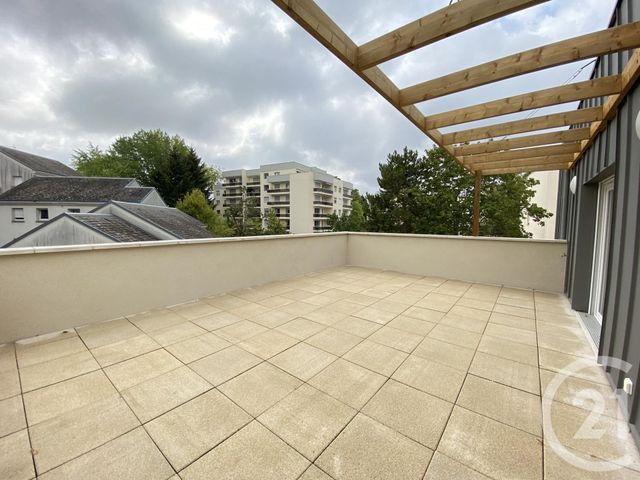 Appartement F4 à louer - 4 pièces - 96,95 m2 - Chartres - 28 - CENTRE