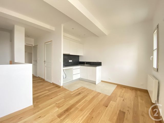 Appartement F2 à louer - 2 pièces - 40,25 m2 - Chartres - 28 - CENTRE