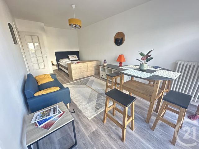 Appartement Studio à louer - 1 pièce - 28,15 m2 - Chartres - 28 - CENTRE